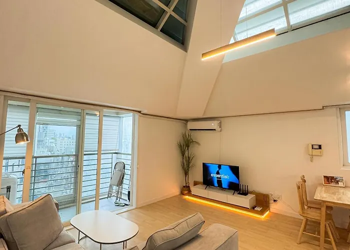 Revstay Gangnam Nonhyeon ソウル特別市