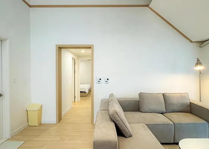 Revstay Gangnam Nonhyeon アパート *