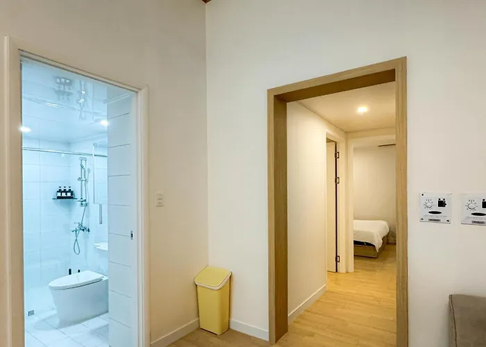 Revstay Gangnam Nonhyeon * ソウル特別市