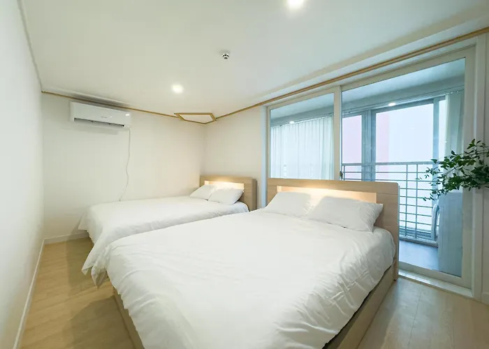 Revstay Gangnam Nonhyeon * ソウル特別市